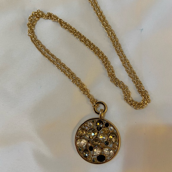 Nw/oT Chico’s Gold Long Necklace w/ Faux Gemstones - Picture 2 of 7